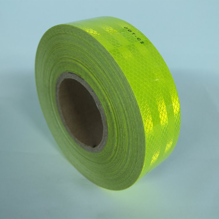 HIP DOT C2 fluoreszkáló sárga fényvisszaverő szalag pótkocsikhoz